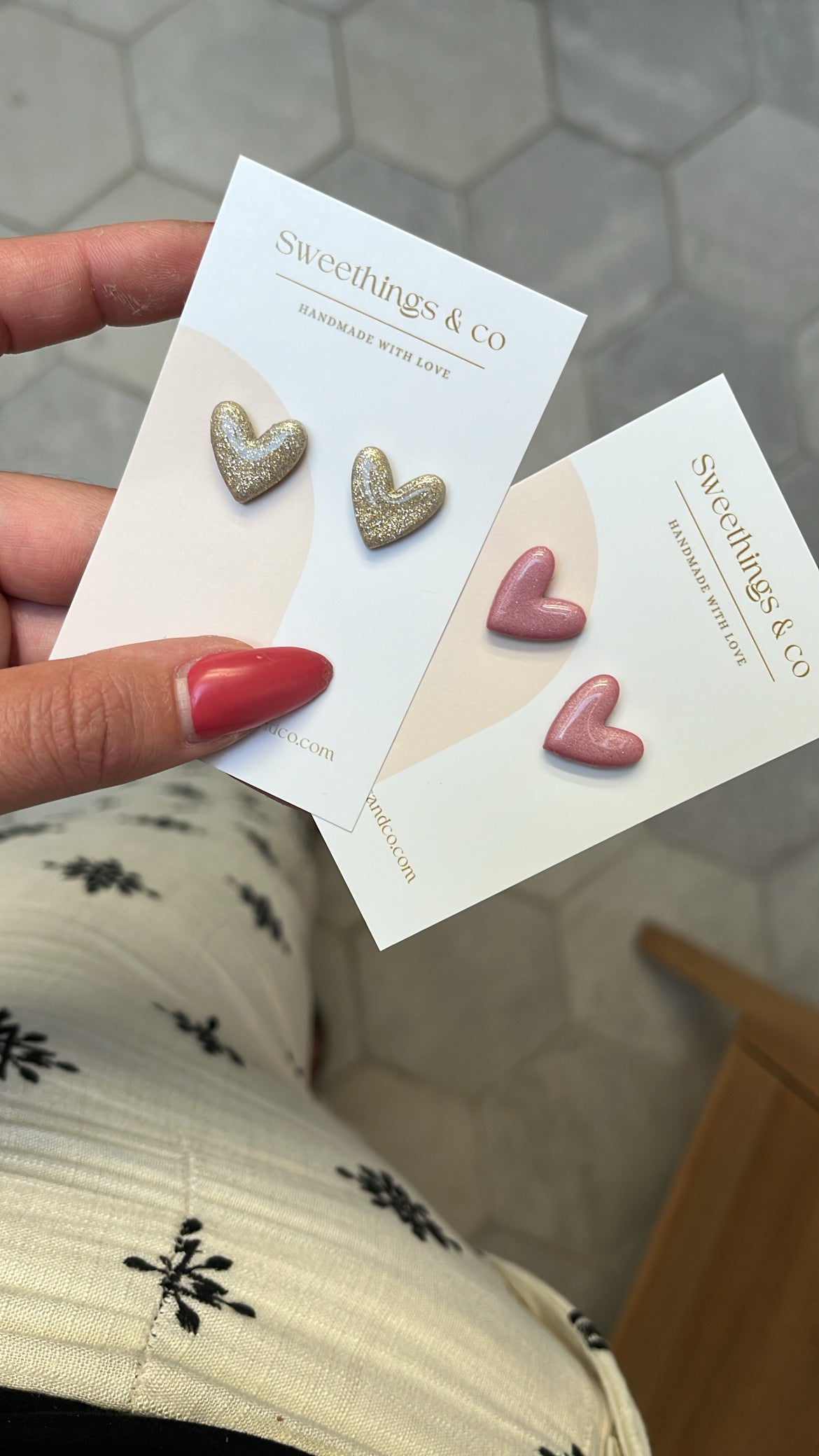 Petites Puces d'oreilles Cœur