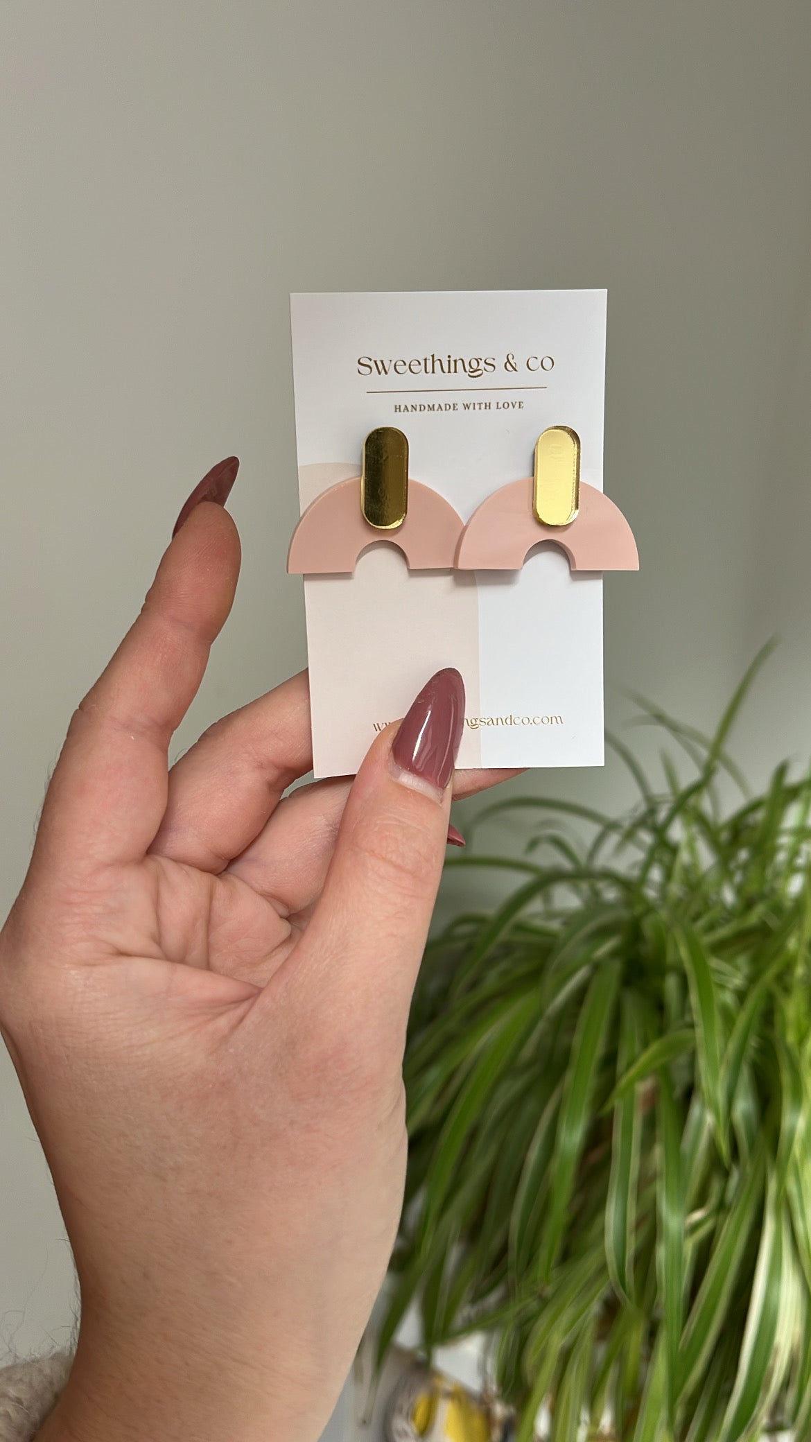 Boucles d’oreilles minimalistes