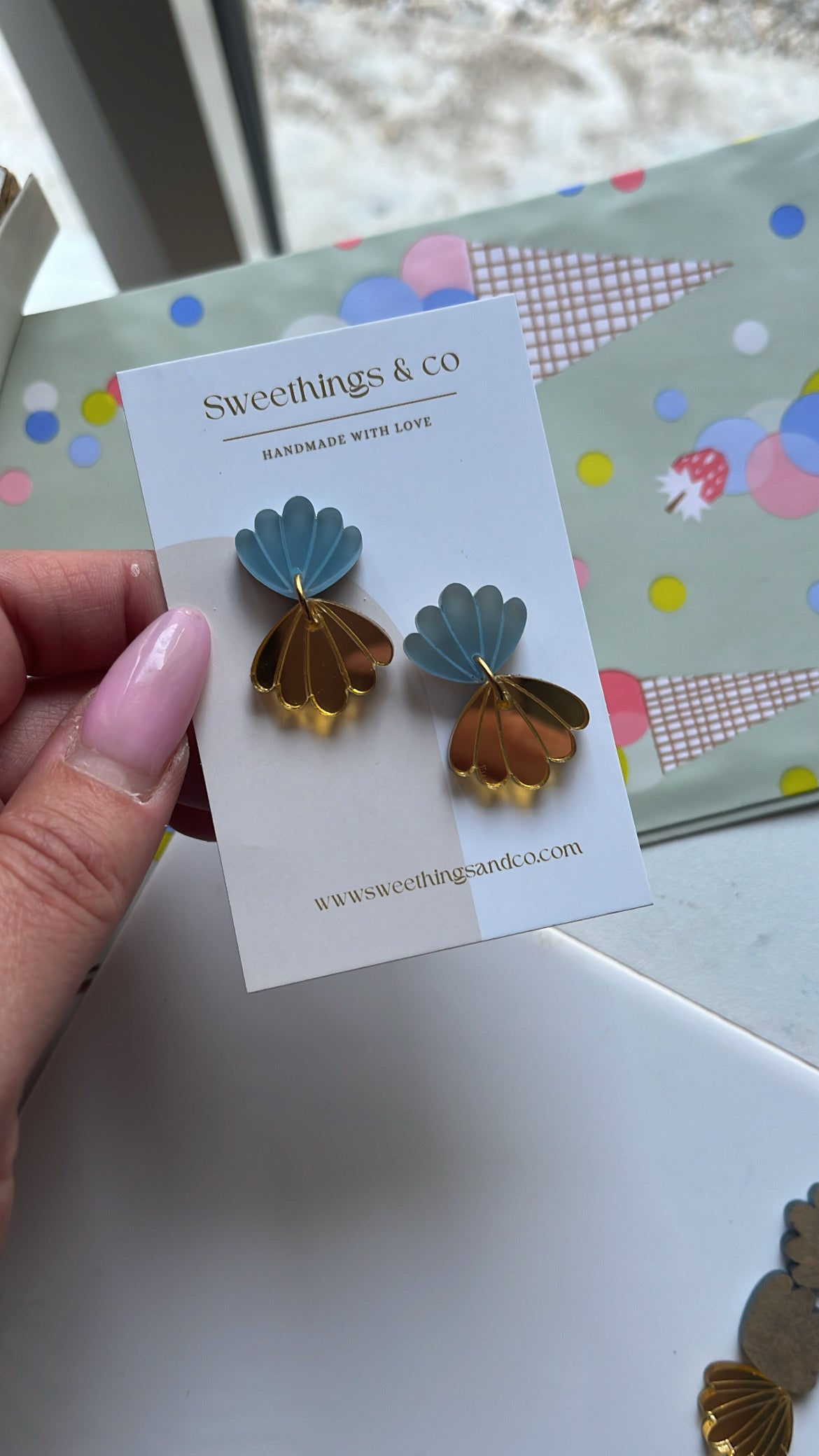 Boucles d’oreilles COQUILLAGES / Couleur au choix