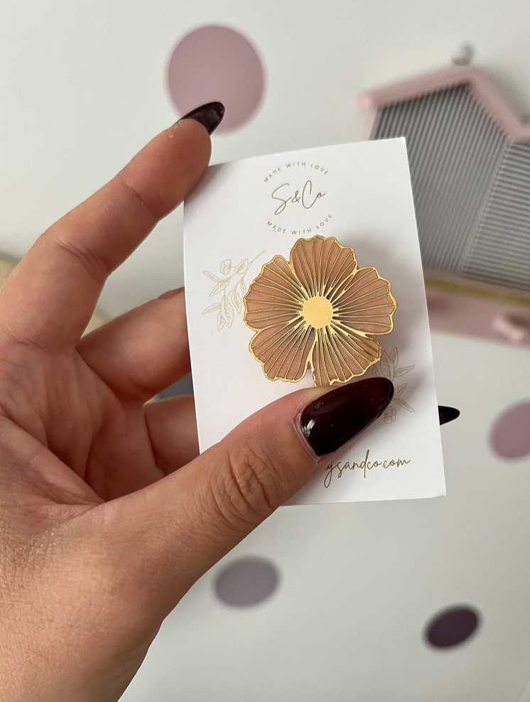 Broche poétique