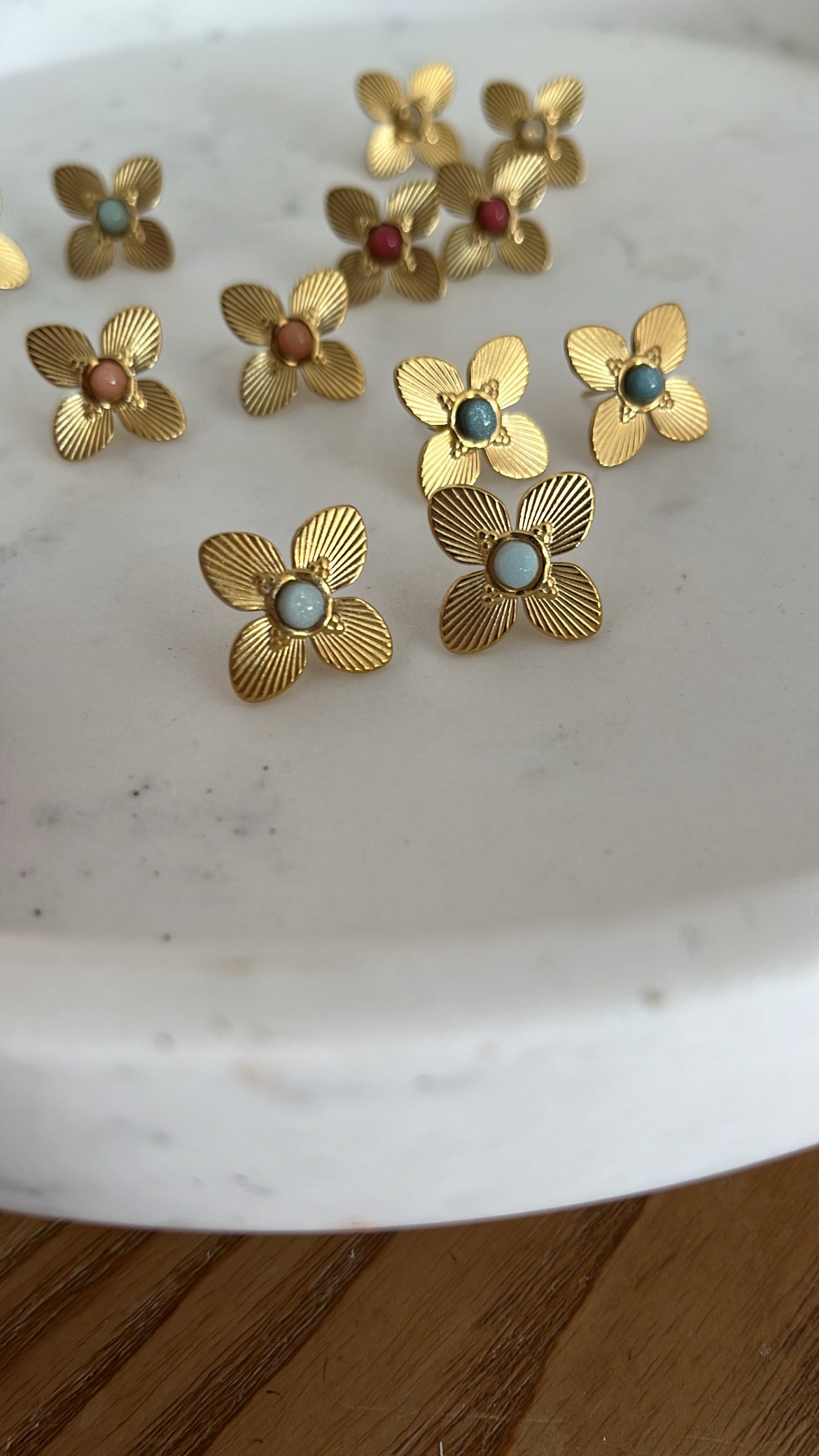 Puces d'oreilles CAMELIA