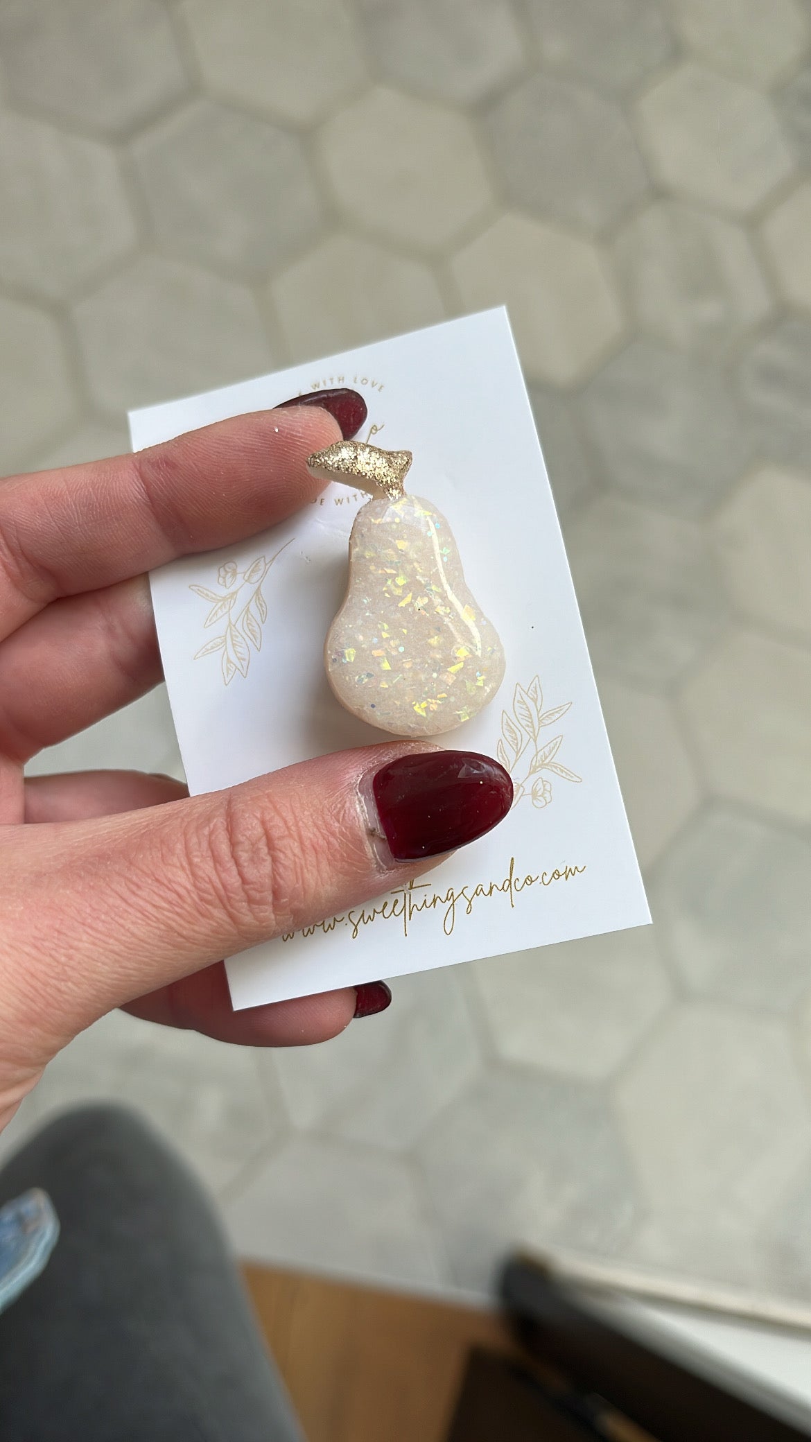Broche poétique poire