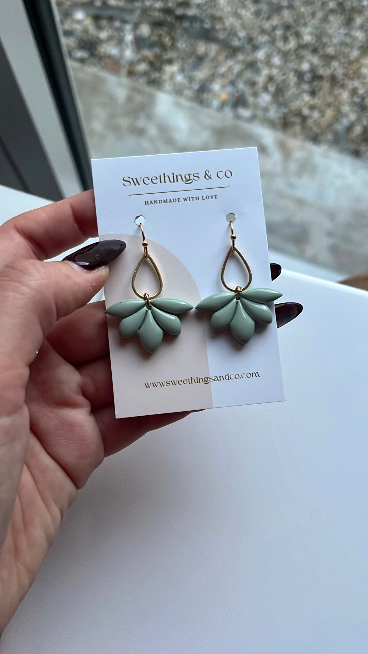 Boucles d’oreilles florales // Couleurs au choix