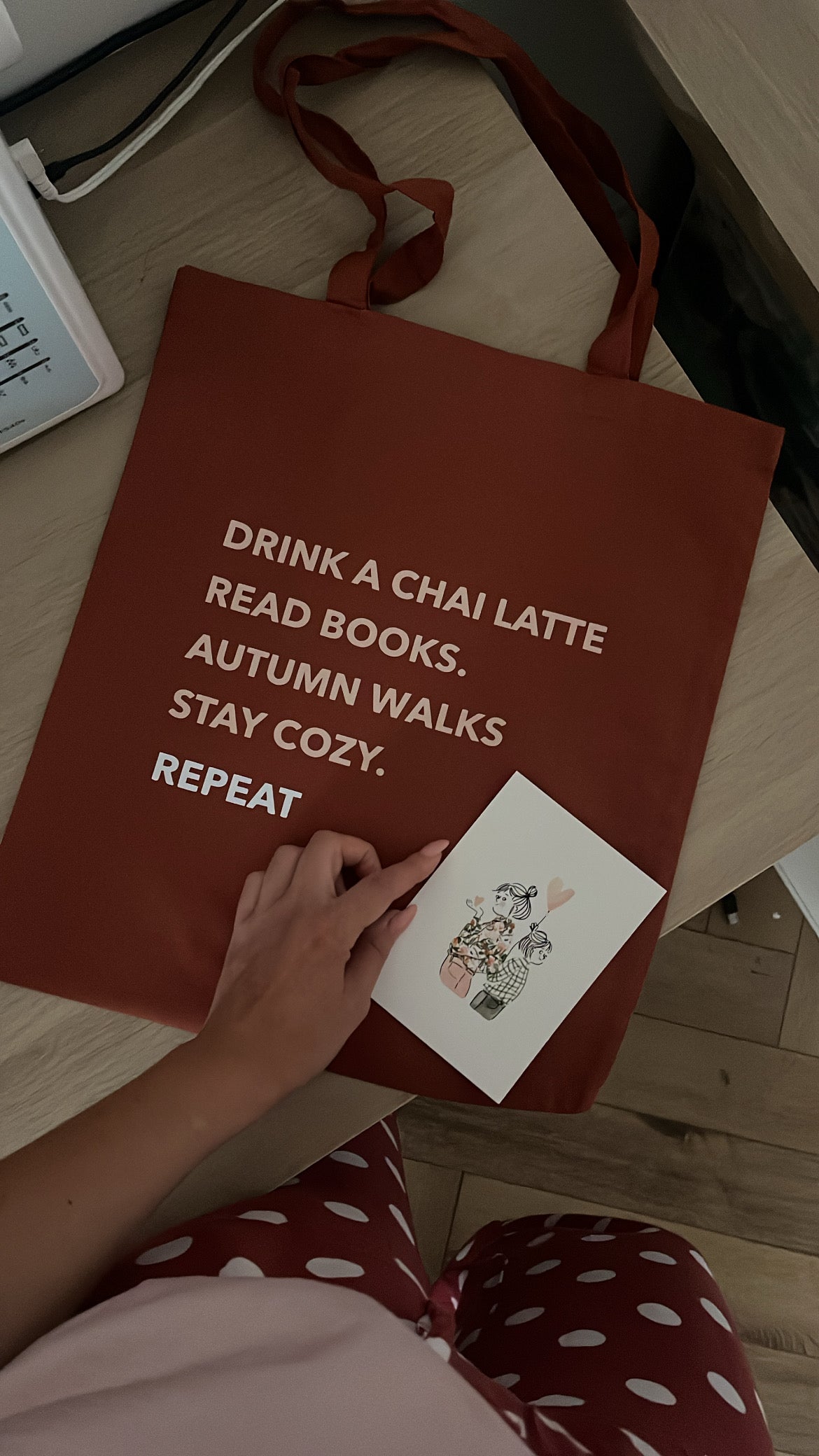 Tote bag
