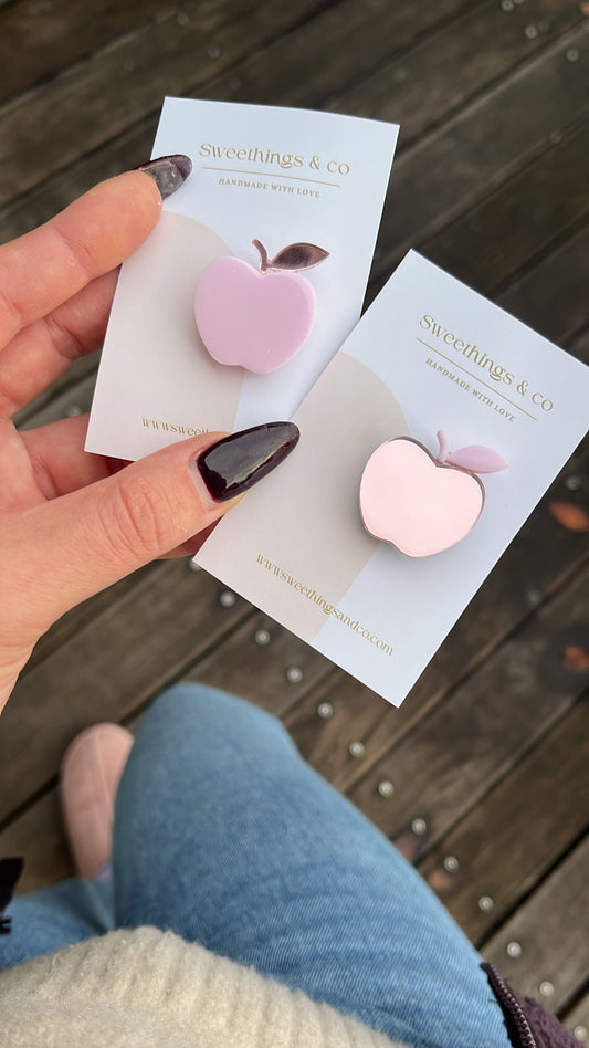 Broche poétique Pomme