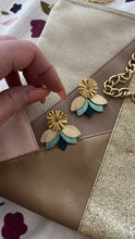 Charger l&#39;image dans la galerie, Boucles d&#39;oreilles Lison