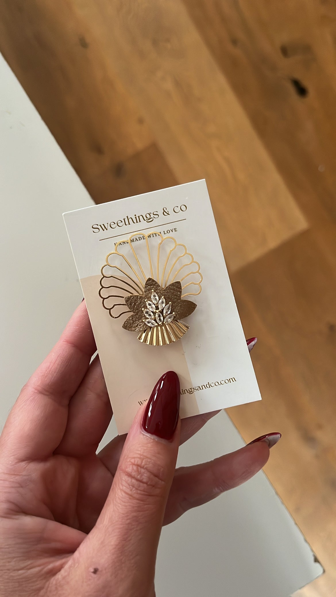 Broche