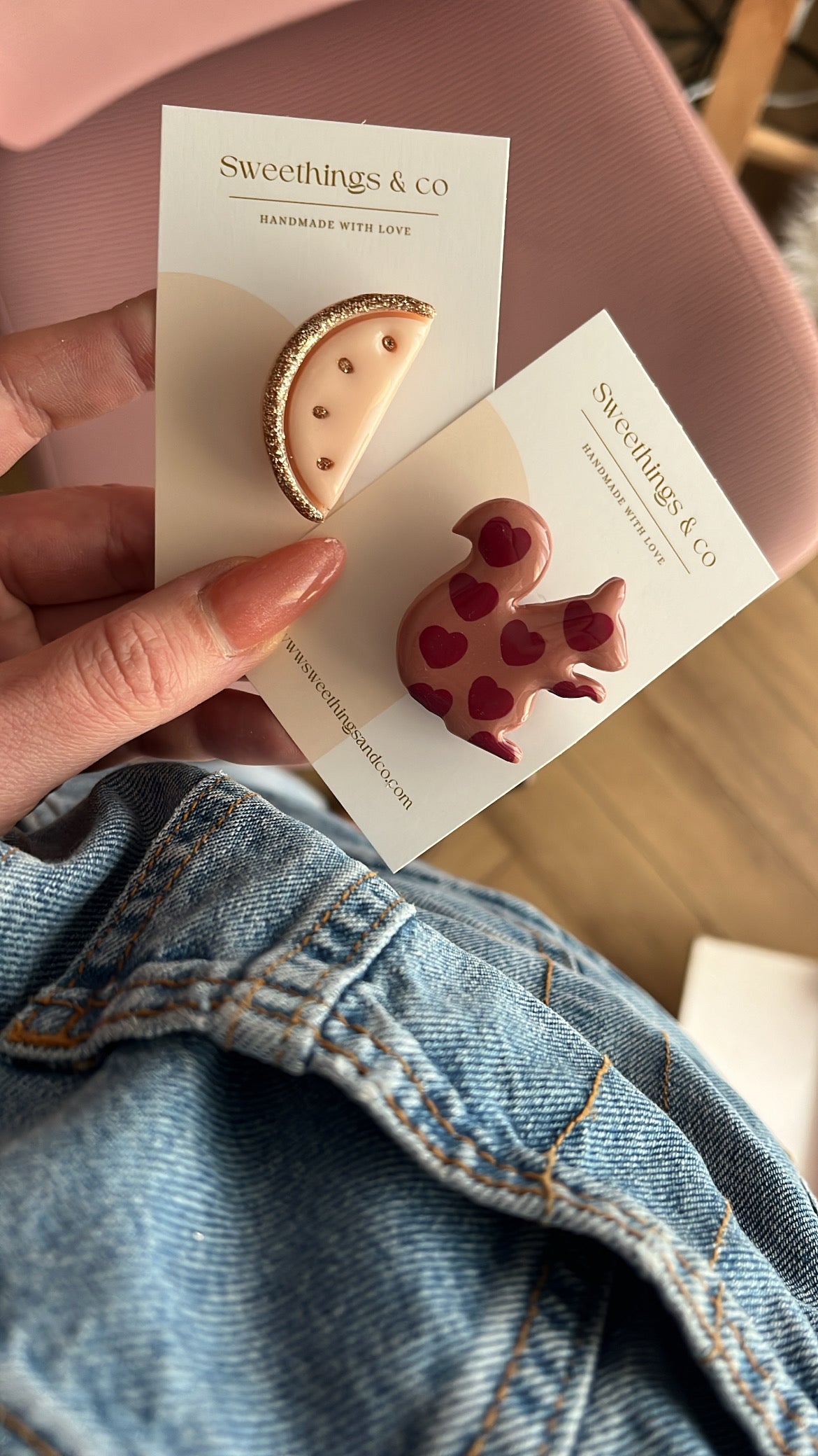 Broche poétique Écureuil