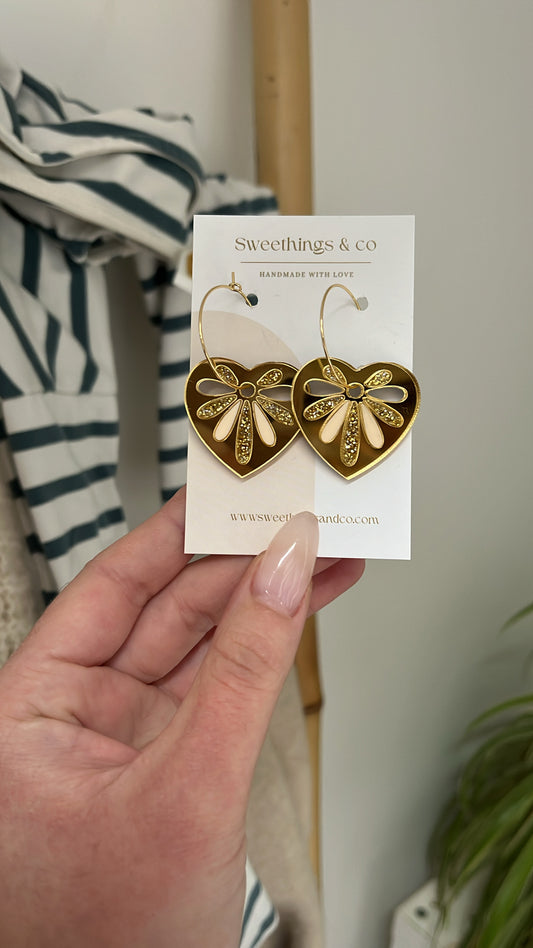 Creoles cœur Personnalisation #3 : paillettes + 1 couleur unique en alternance