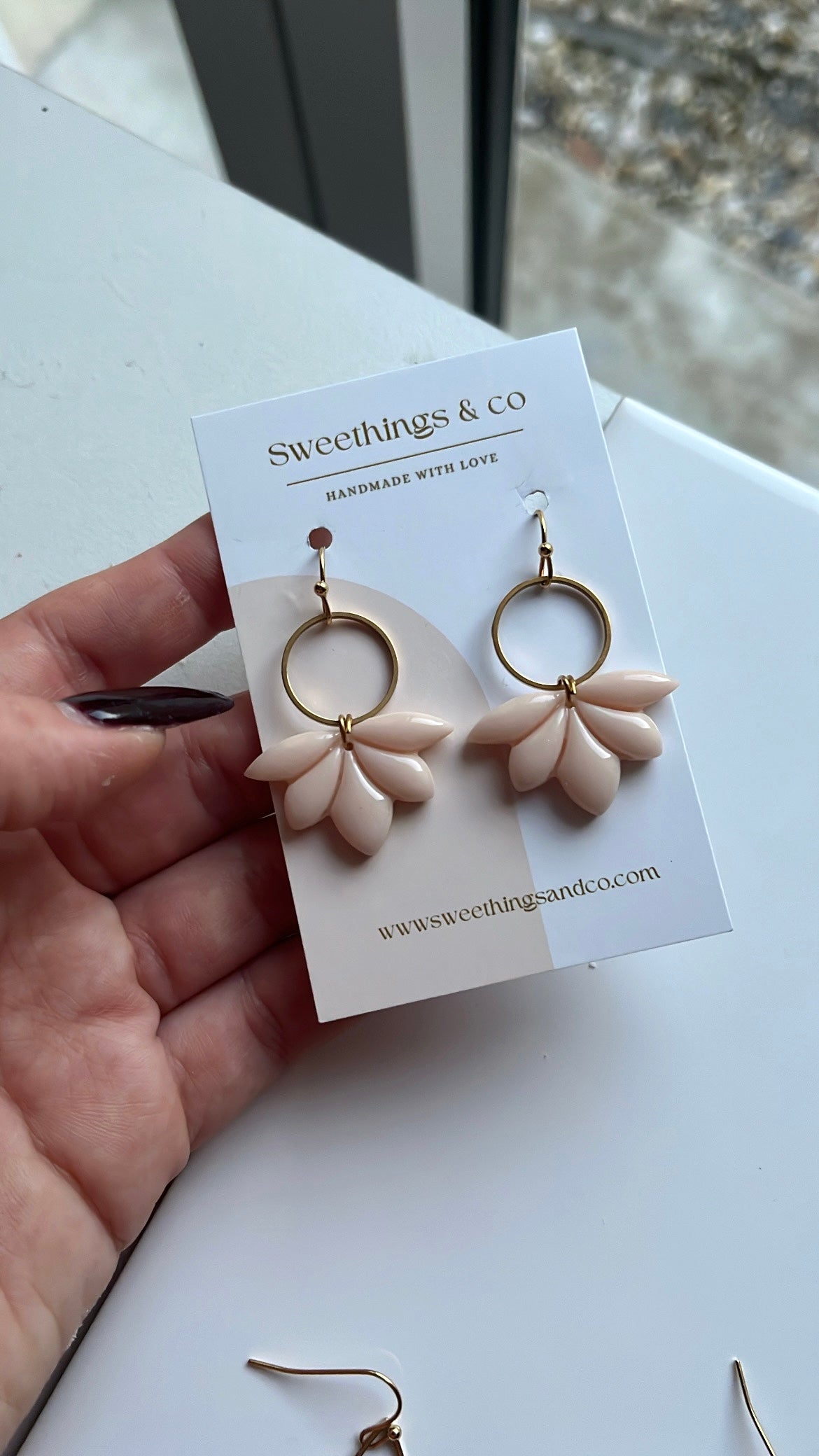 Boucles d’oreilles florales // Couleurs au choix