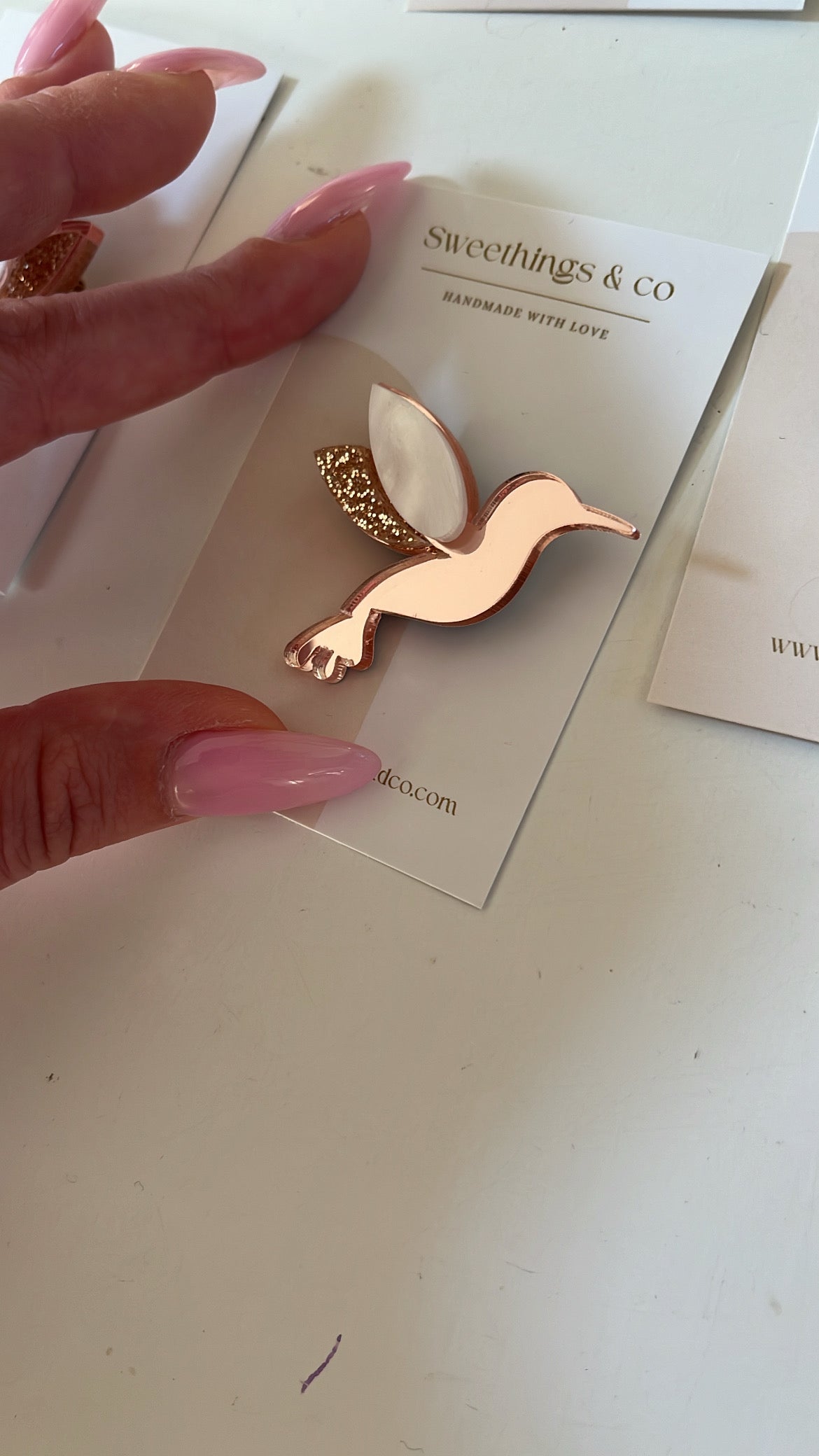 Broche poétique colibri