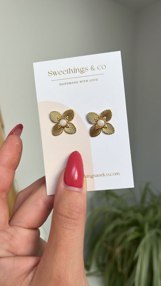 Puces d'oreilles CAMELIA