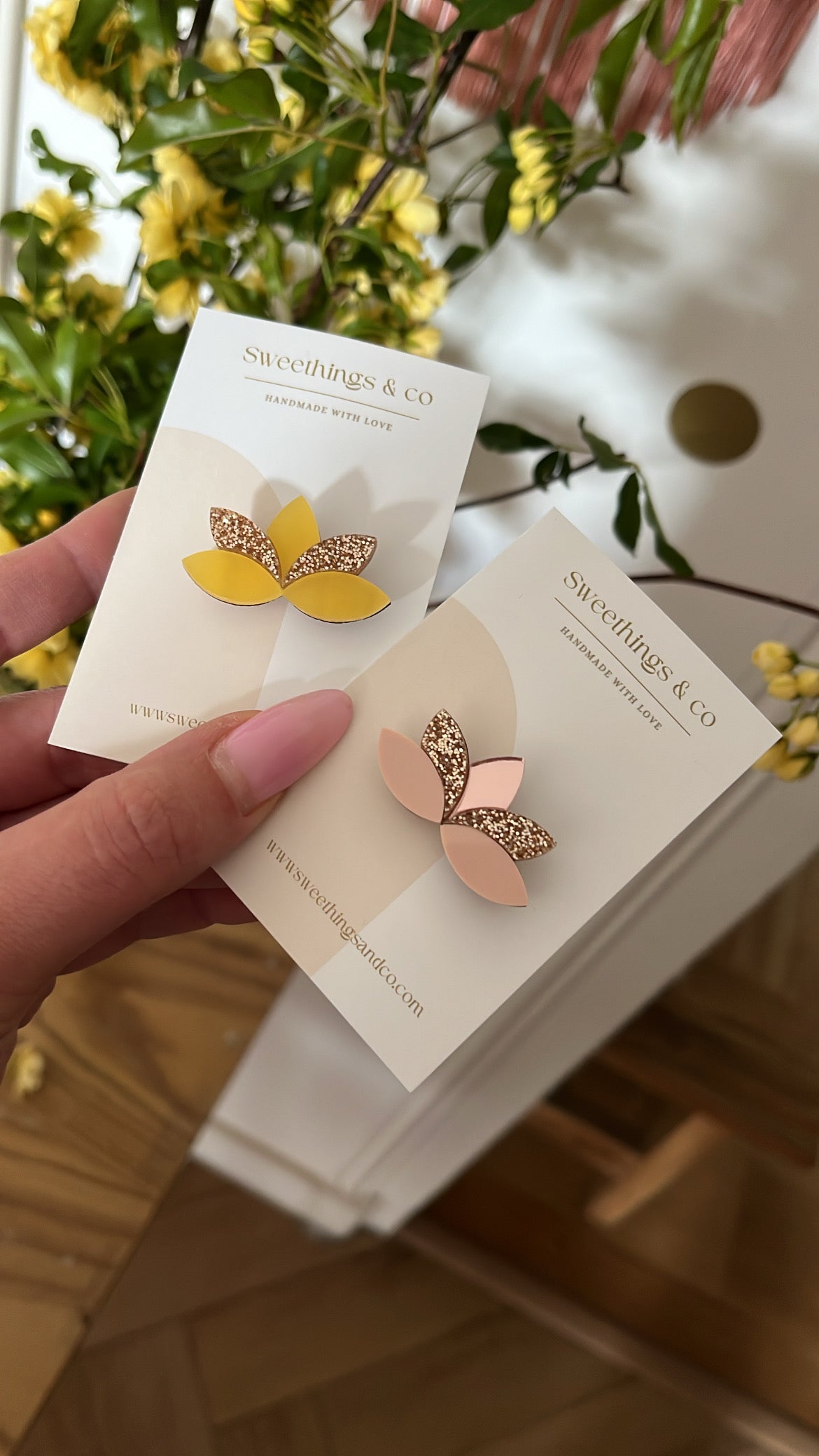 Broche poétique florale
