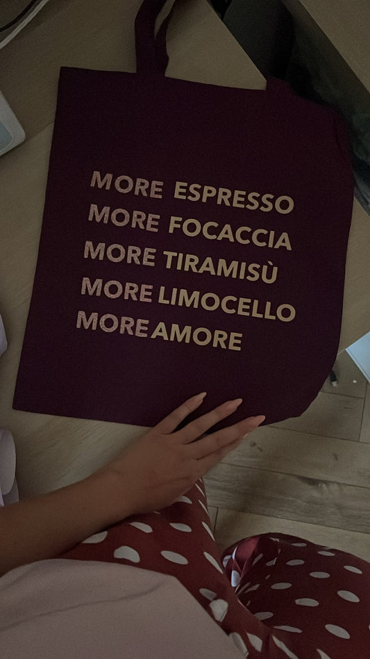 Tote bag
