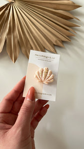 Broche poétique coquillage