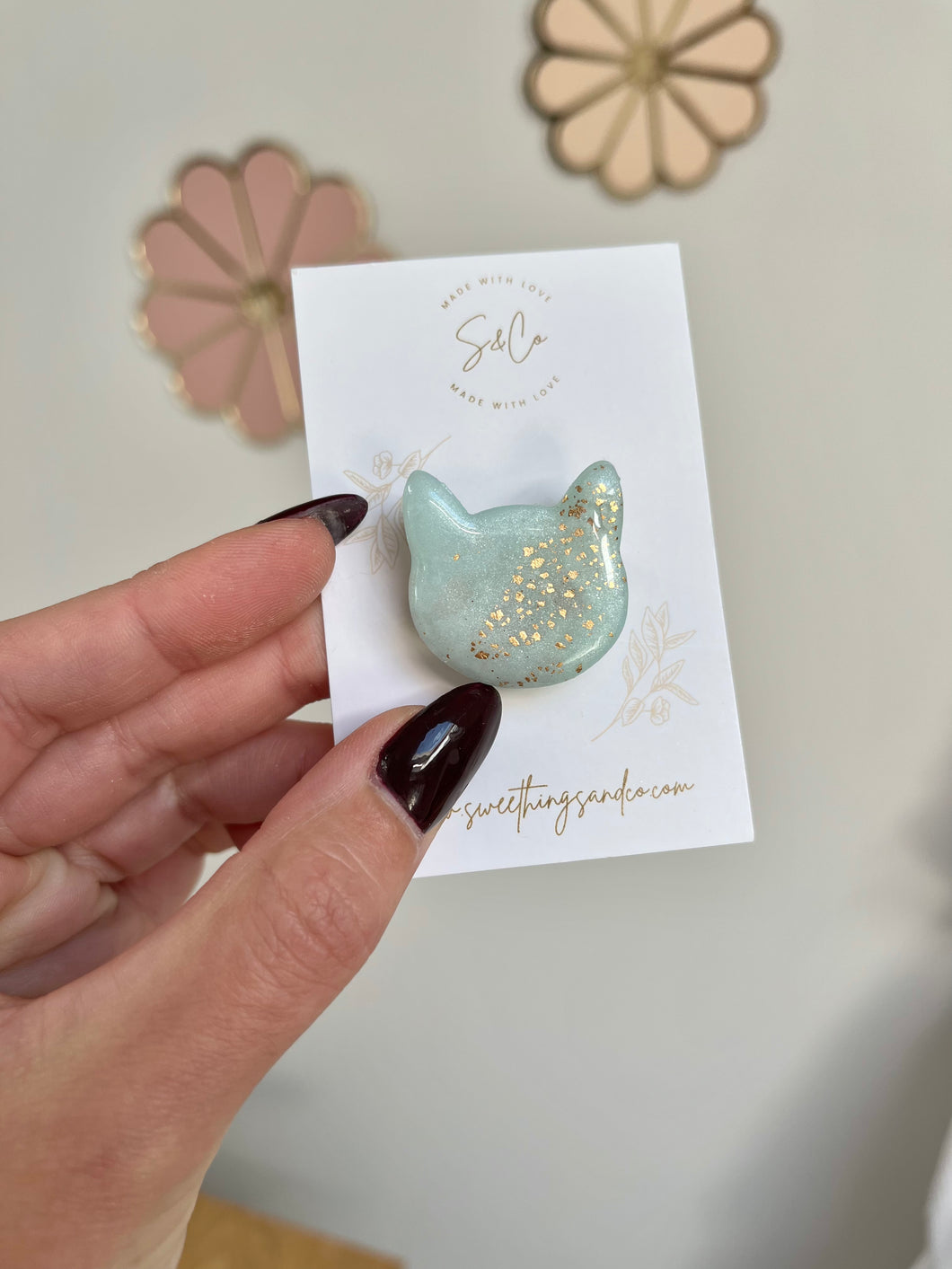 Broche poétique chat
