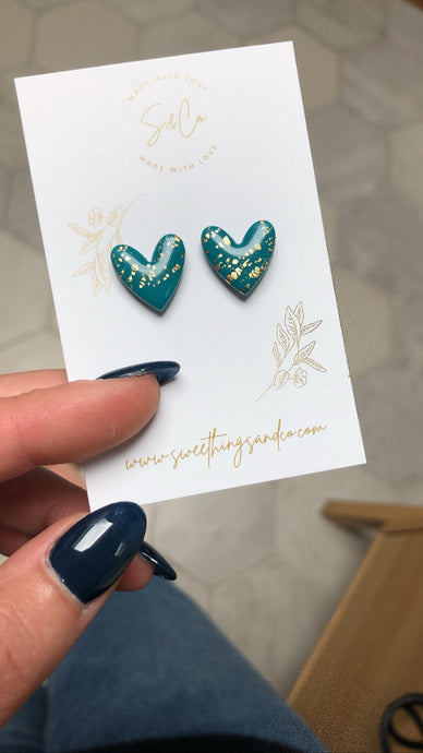 Puces d'oreilles coeur