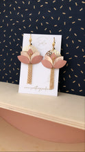 Charger l&#39;image dans la galerie, Boucles d&#39;oreilles YSEE ~ Golden Coral